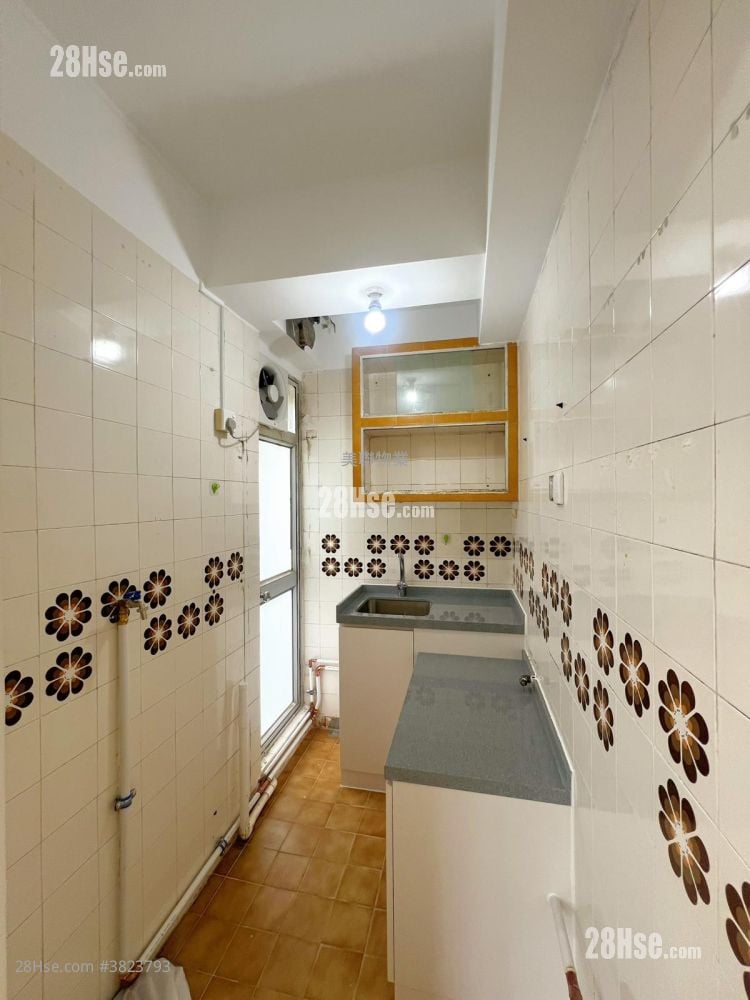 荃德花园 售盘 2 房 , 1 浴室 287 平方尺