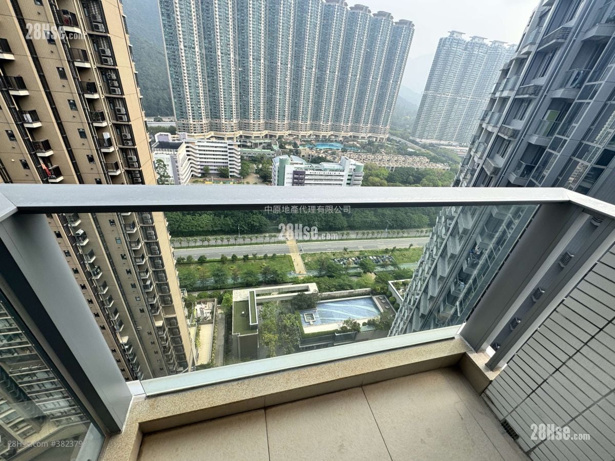 Century Link Sell 2 Bedrooms , 2 Bathrooms 484 ft²