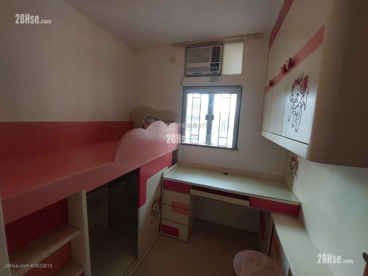 富宝花园 售盘 3 房 , 2 浴室 592 平方尺