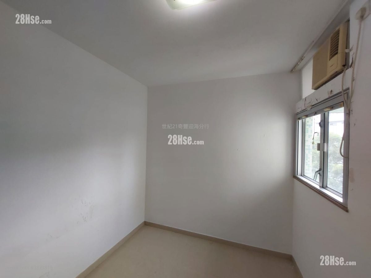 富宝花园 售盘 3 房 , 2 浴室 592 平方尺