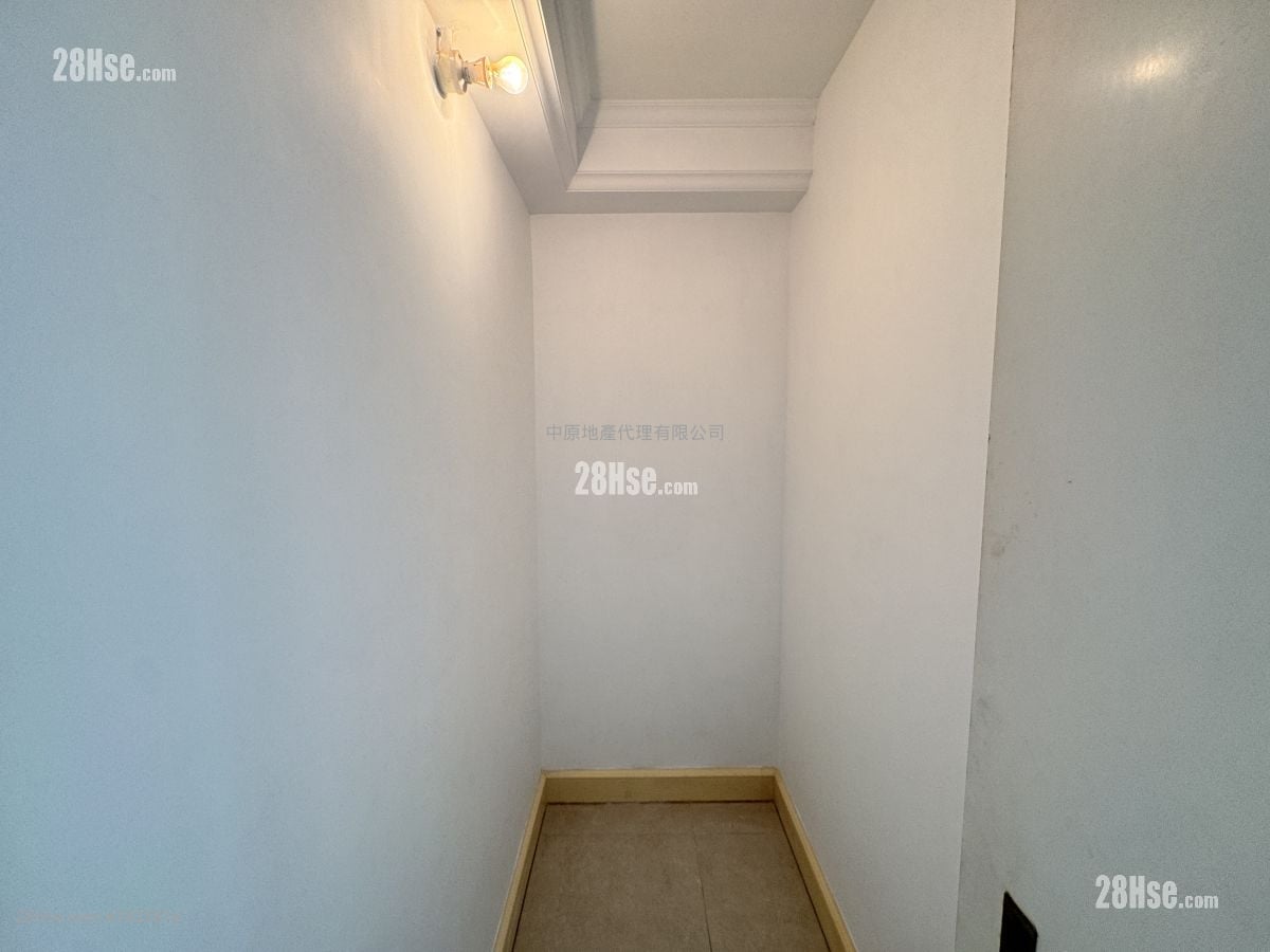 Caribbean Coast Sell 3 Bedrooms , 2 Bathrooms 927 ft²