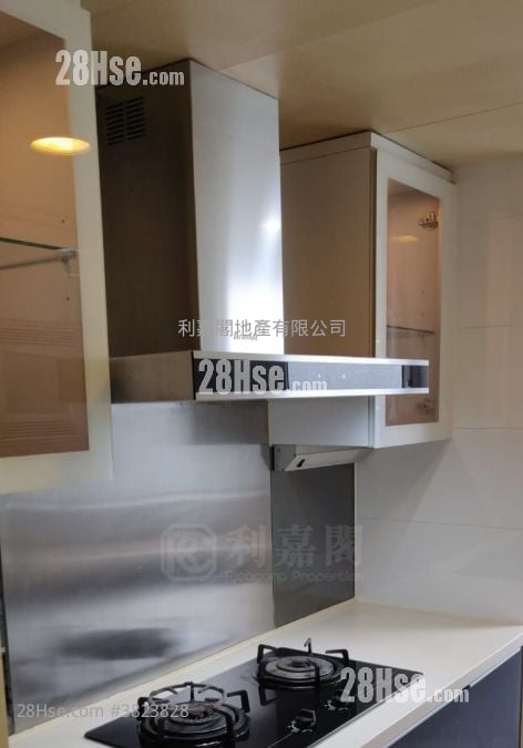 名城 售盘 3 房 842 平方尺