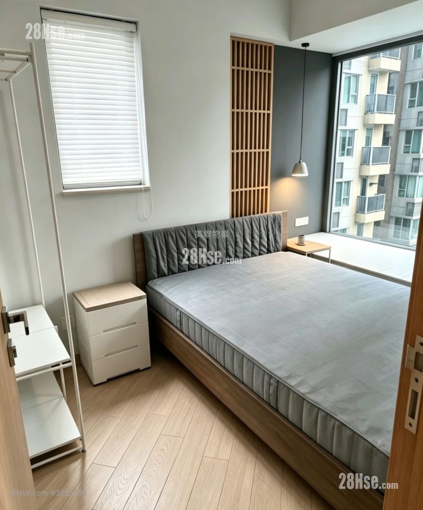 睡房 1: 珑门 售盘 1 房 379 平方尺