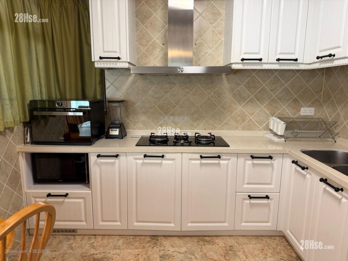 駿景園 售盤 3 房 , 2 浴室 974 平方呎