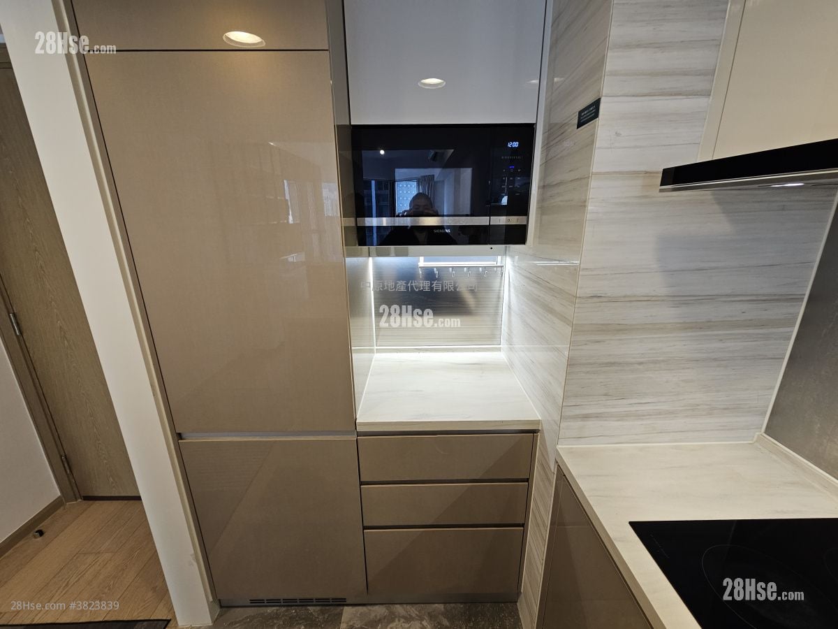 爱海颂 租盘 2 房 , 1 浴室 505 平方尺