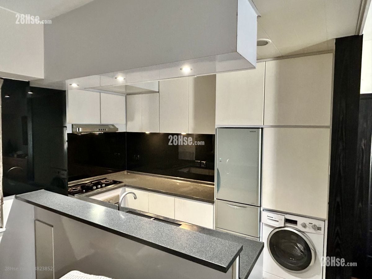 樂信臺 售盤 3 房 , 2 浴室 762 平方呎