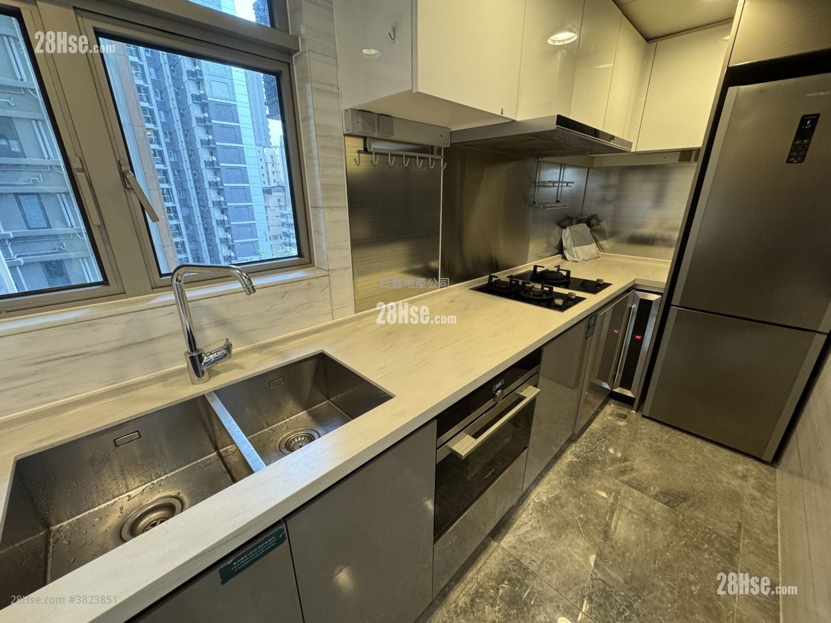 爱海颂 租盘 3 房 , 2 浴室 786 平方尺