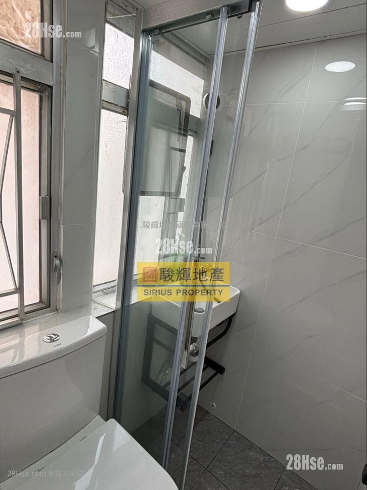 金冠大厦 租盘 1 房 , 1 浴室 150 平方尺