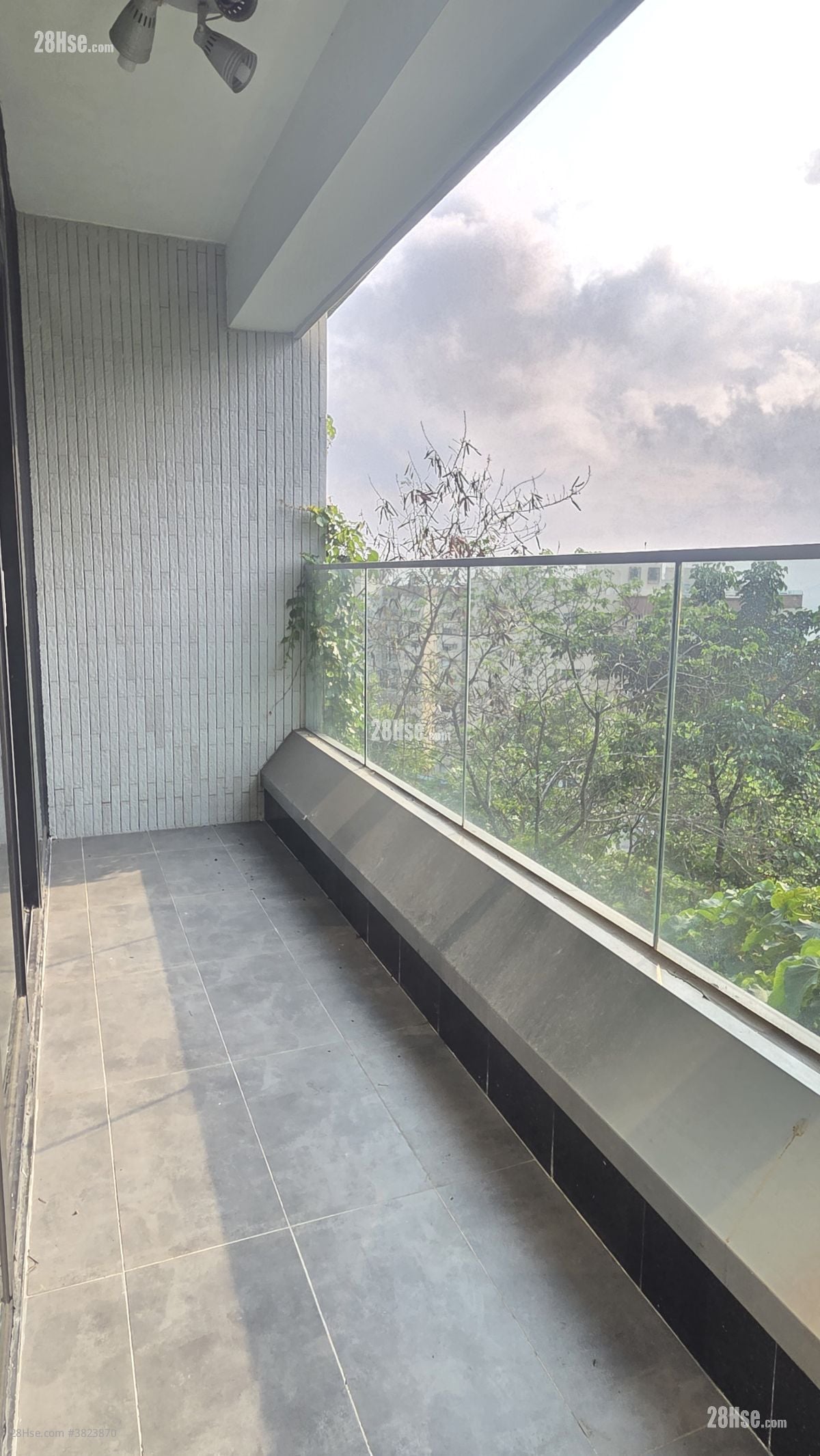 浪颐居 售盘 3 房 , 2 浴室 1,636 平方尺