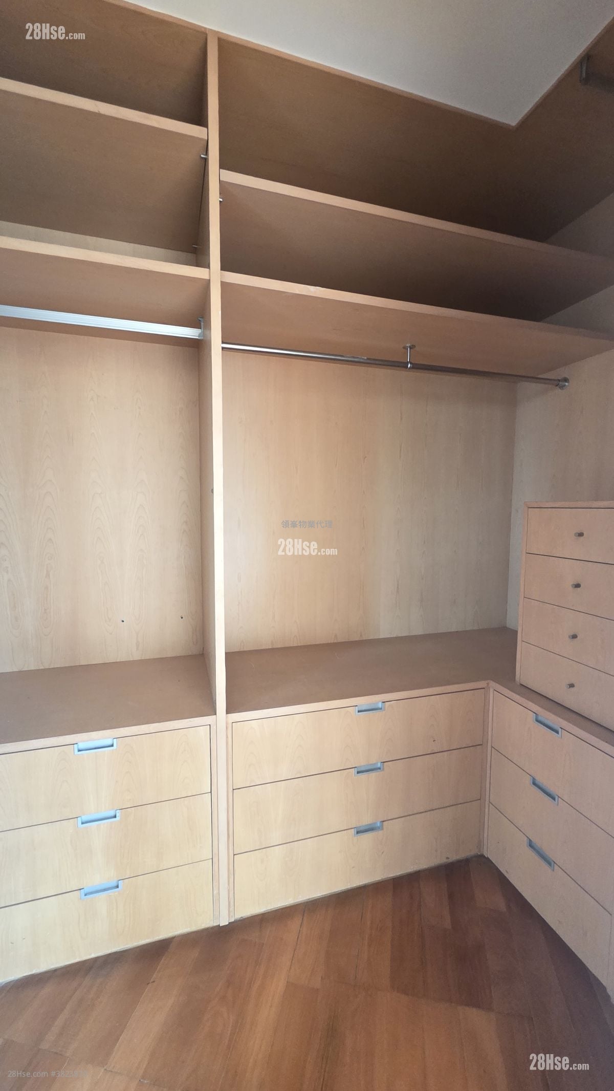 浪颐居 售盘 3 房 , 2 浴室 1,636 平方尺