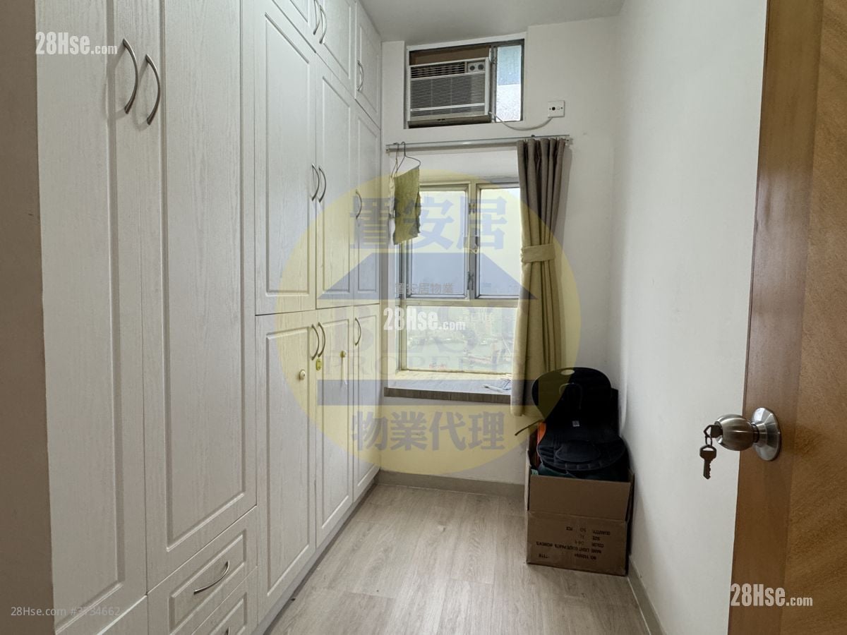 Miami Beach Towers Sell 2 Bedrooms , 1 Bathroom 431 ft²