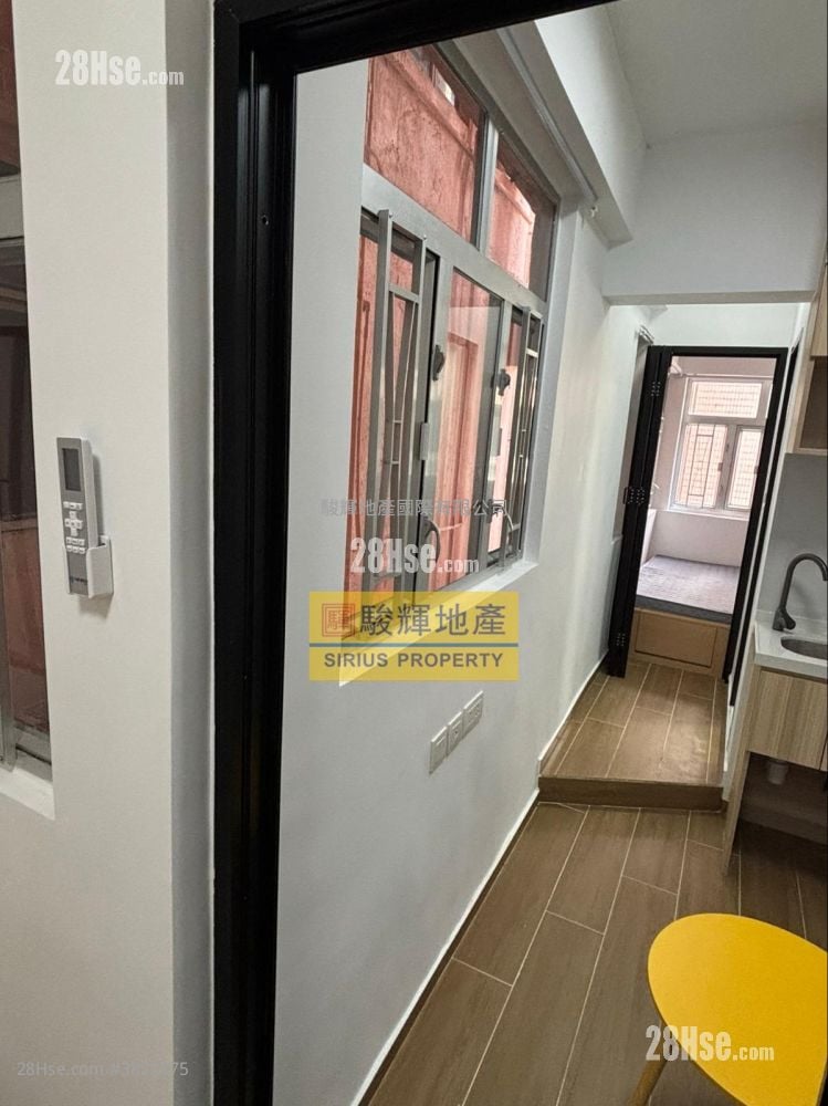 金冠大廈 租盤 2 房 , 1 浴室 200 平方呎