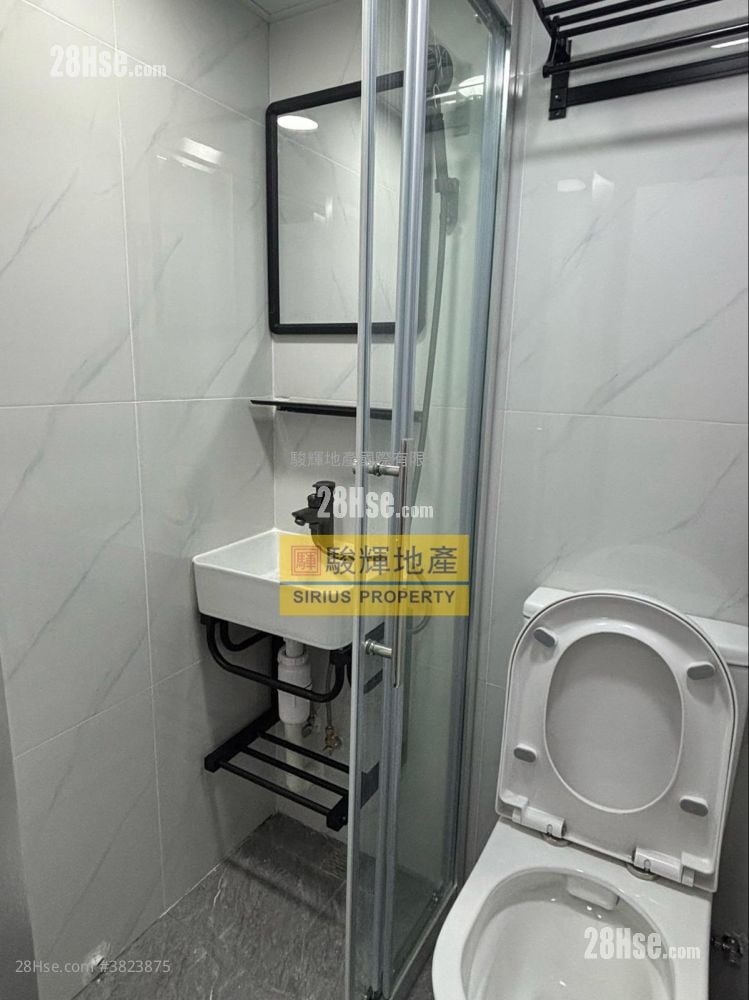 金冠大廈 租盤 2 房 , 1 浴室 200 平方呎