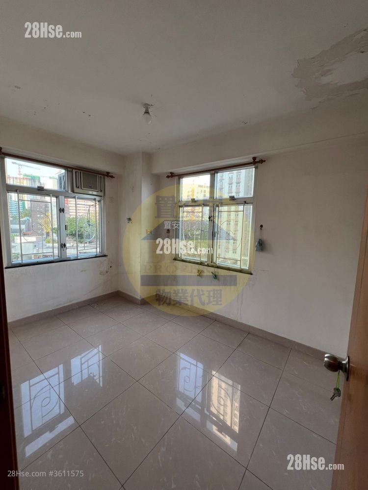 Melody Garden Sell 3 Bedrooms , 1 Bathroom 695 ft²