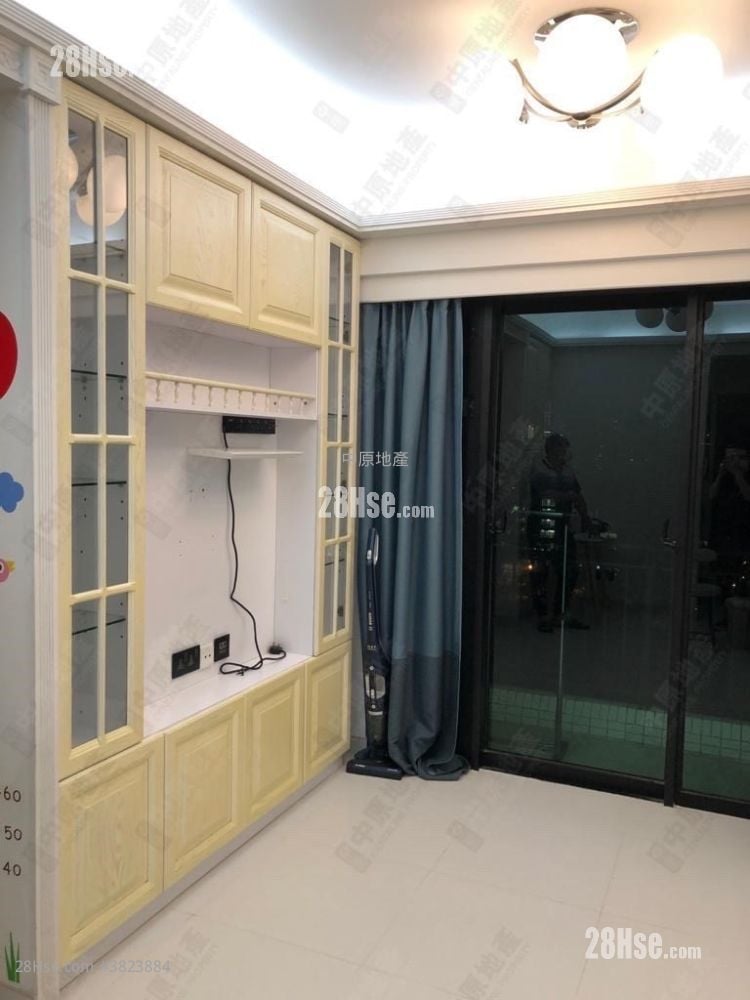 显峰 售盘 2 房 404 平方尺