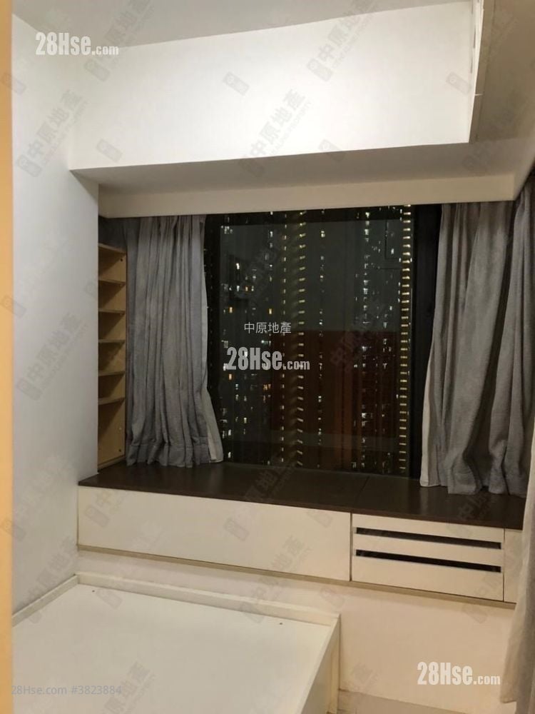 显峰 售盘 2 房 404 平方尺