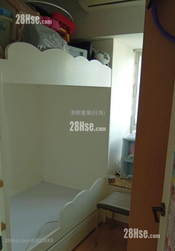 Sky Tower Rental 2 Bedrooms , 1 Bathroom 463 ft²