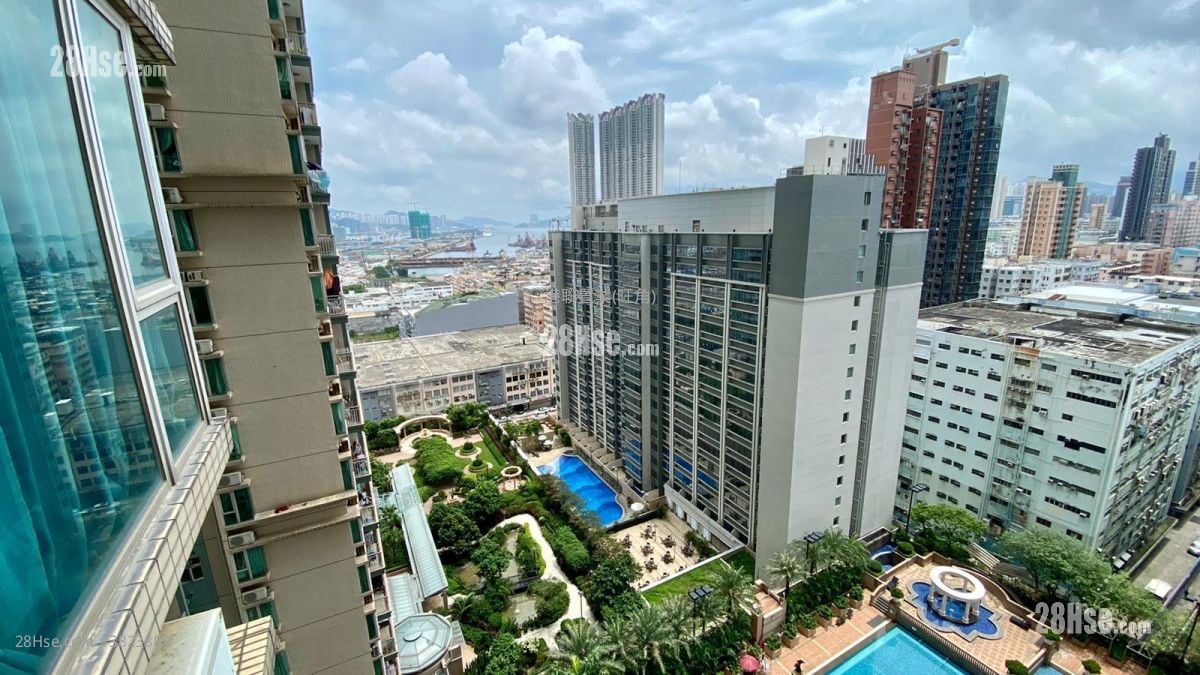 Sky Tower Rental 2 Bedrooms , 1 Bathroom 463 ft²