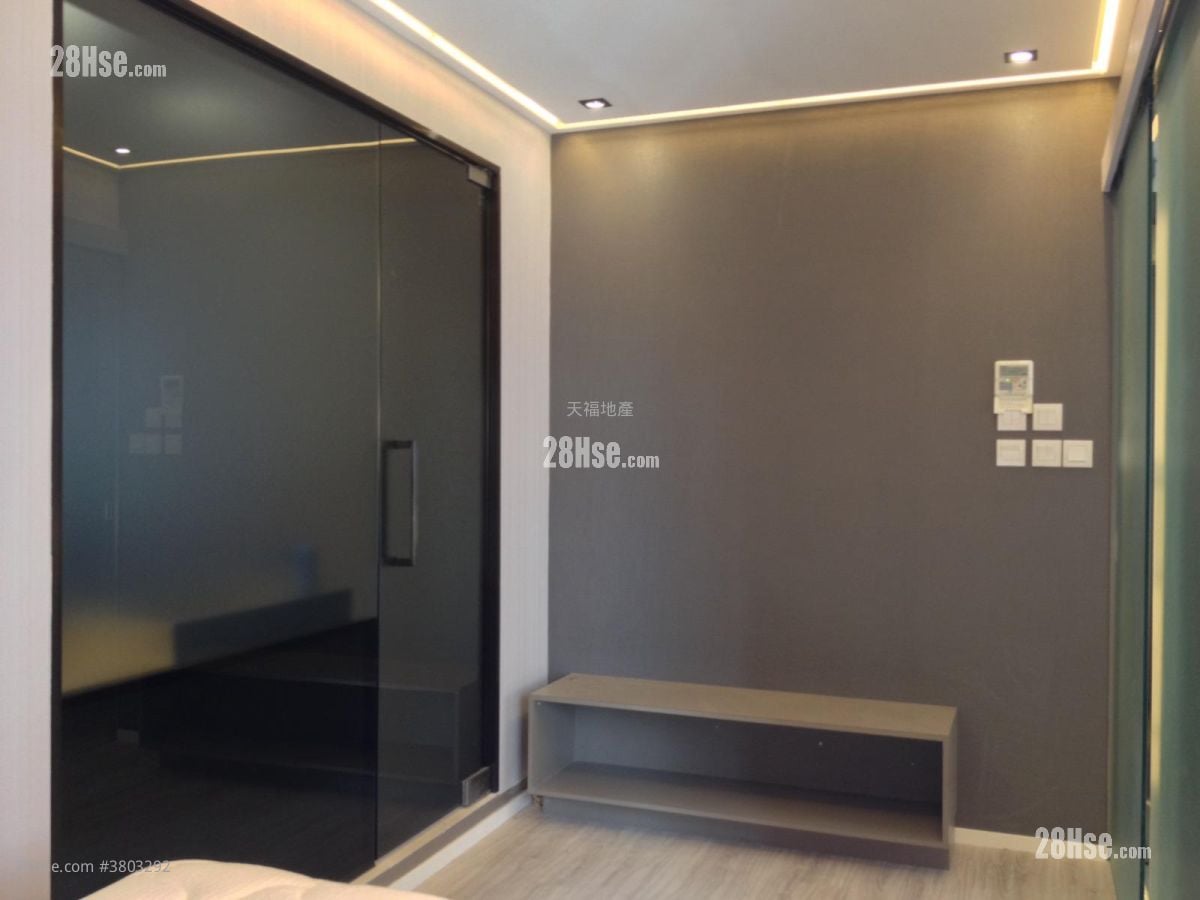 Well-Found Building Sell Studio , 1 Bathroom 306 ft²