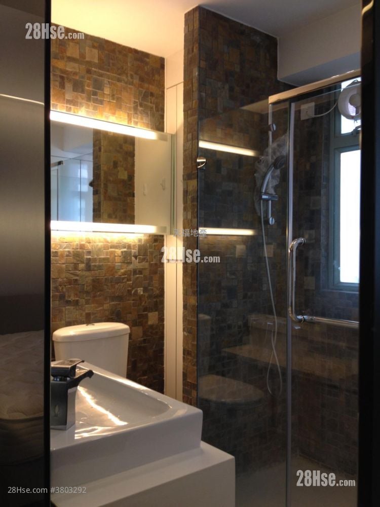 Well-Found Building Sell Studio , 1 Bathroom 306 ft²