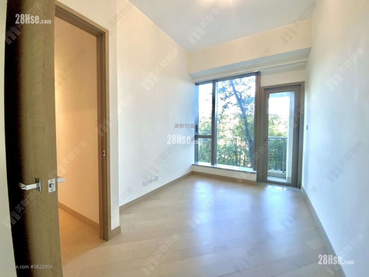 逸瓏園 售盤 2 房 , 1 浴室 700 平方呎