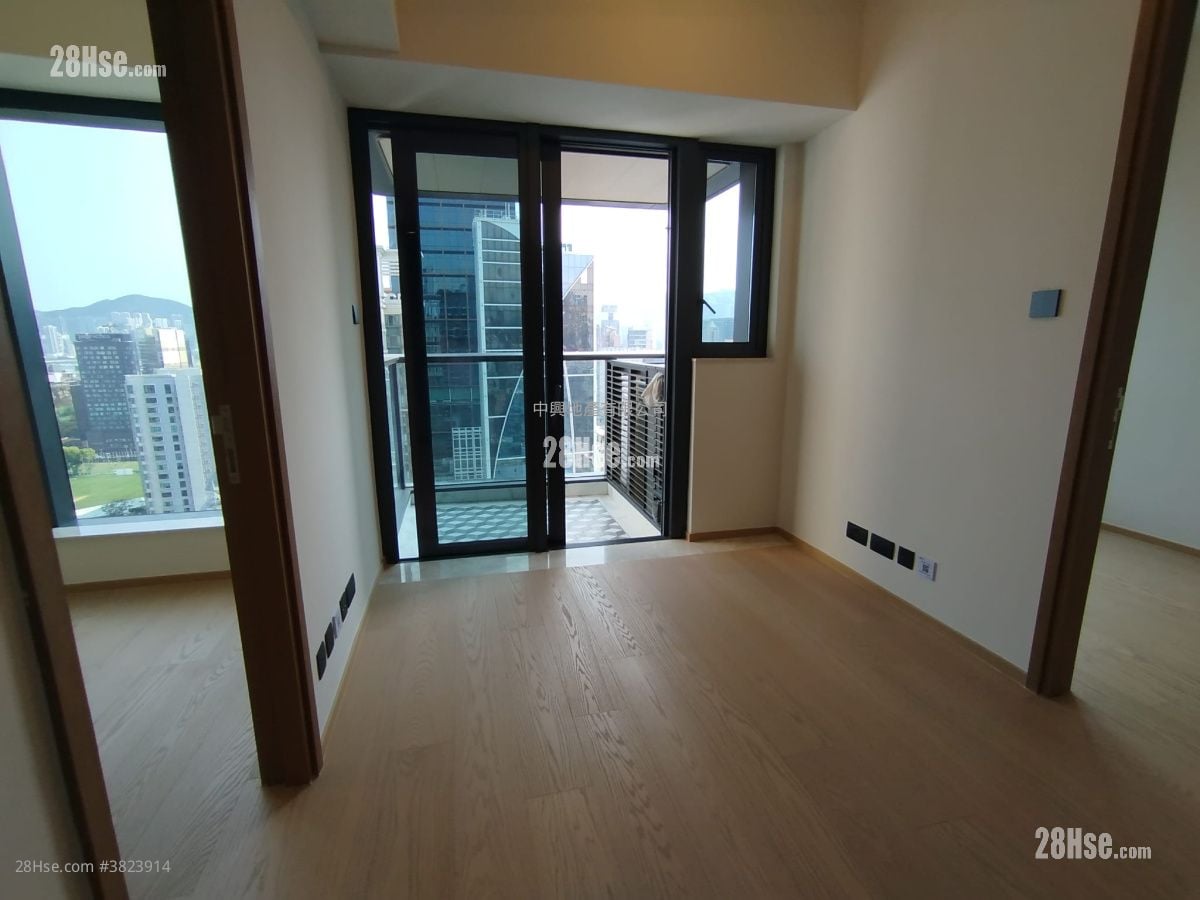 高临 租盘 2 房 , 1 浴室 377 平方尺