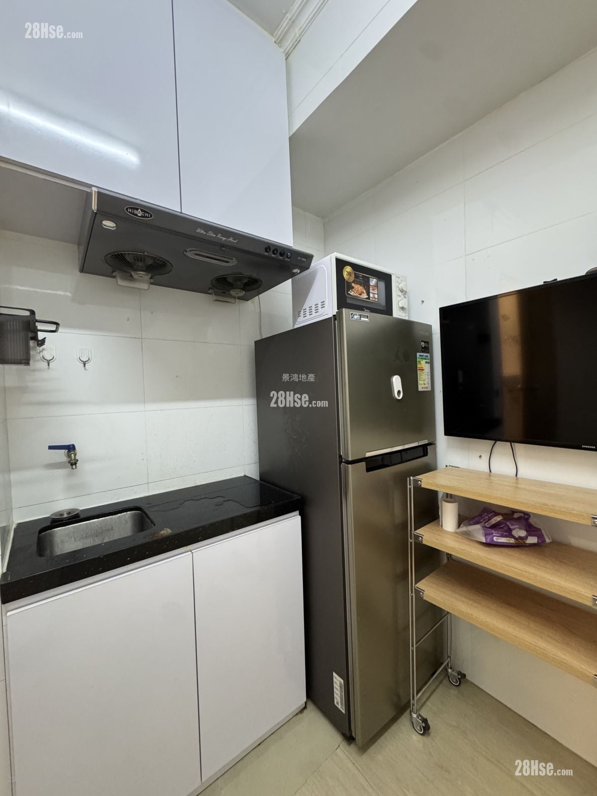 Man Yuen Building Rental 1 Bedroom , 1 Bathroom 160 ft²