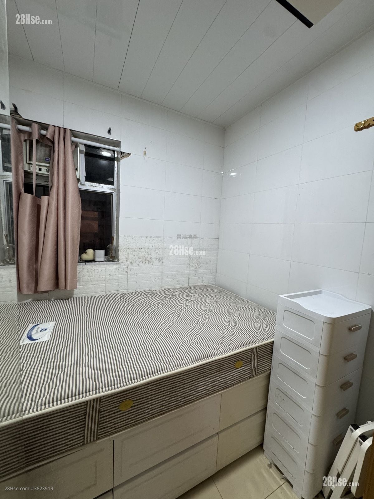 Man Yuen Building Rental 1 Bedroom , 1 Bathroom 160 ft²