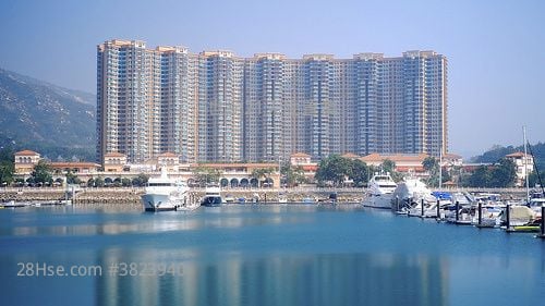 爱琴海岸 售盘 4 房 , 2 浴室 742 平方尺