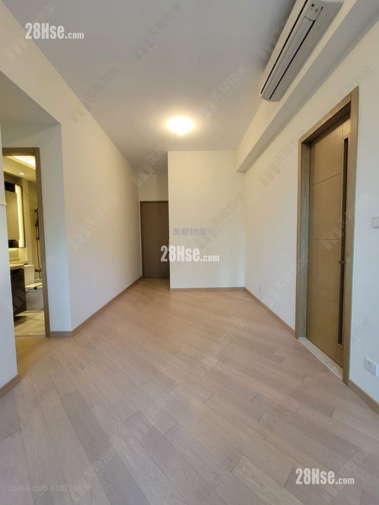 逸瓏灣8 售盤 3 房 , 2 浴室 694 平方呎