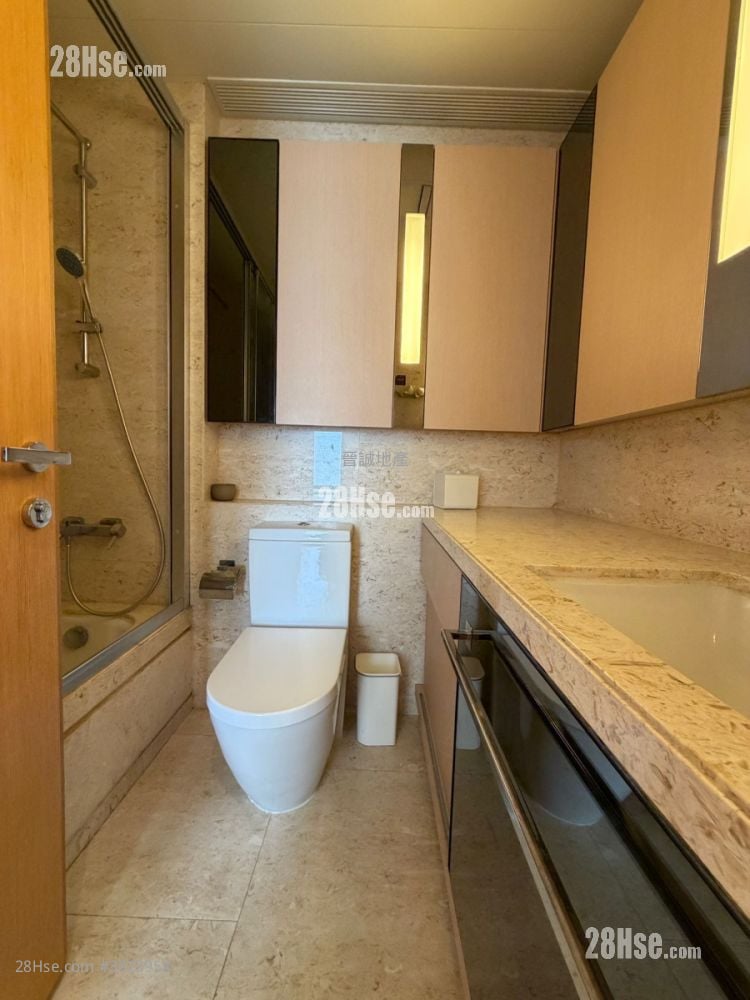 星堤 售盤 4 房 , 3 浴室 1,100 平方呎