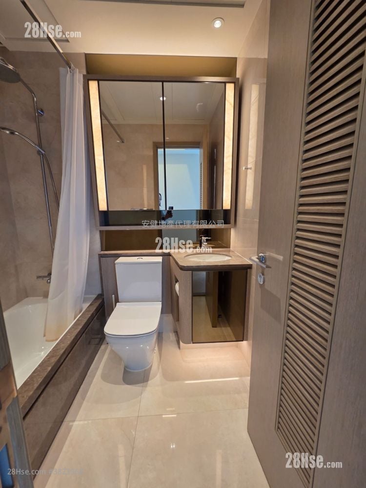 The Southside Rental 3 Bedrooms , 2 Bathrooms 845 ft²