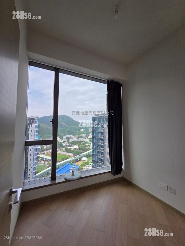 The Southside Rental 3 Bedrooms , 2 Bathrooms 845 ft²