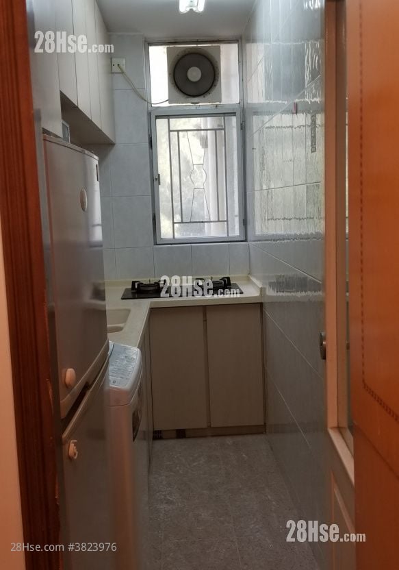 富宝花园 租盘 2 房 , 1 浴室 431 平方尺