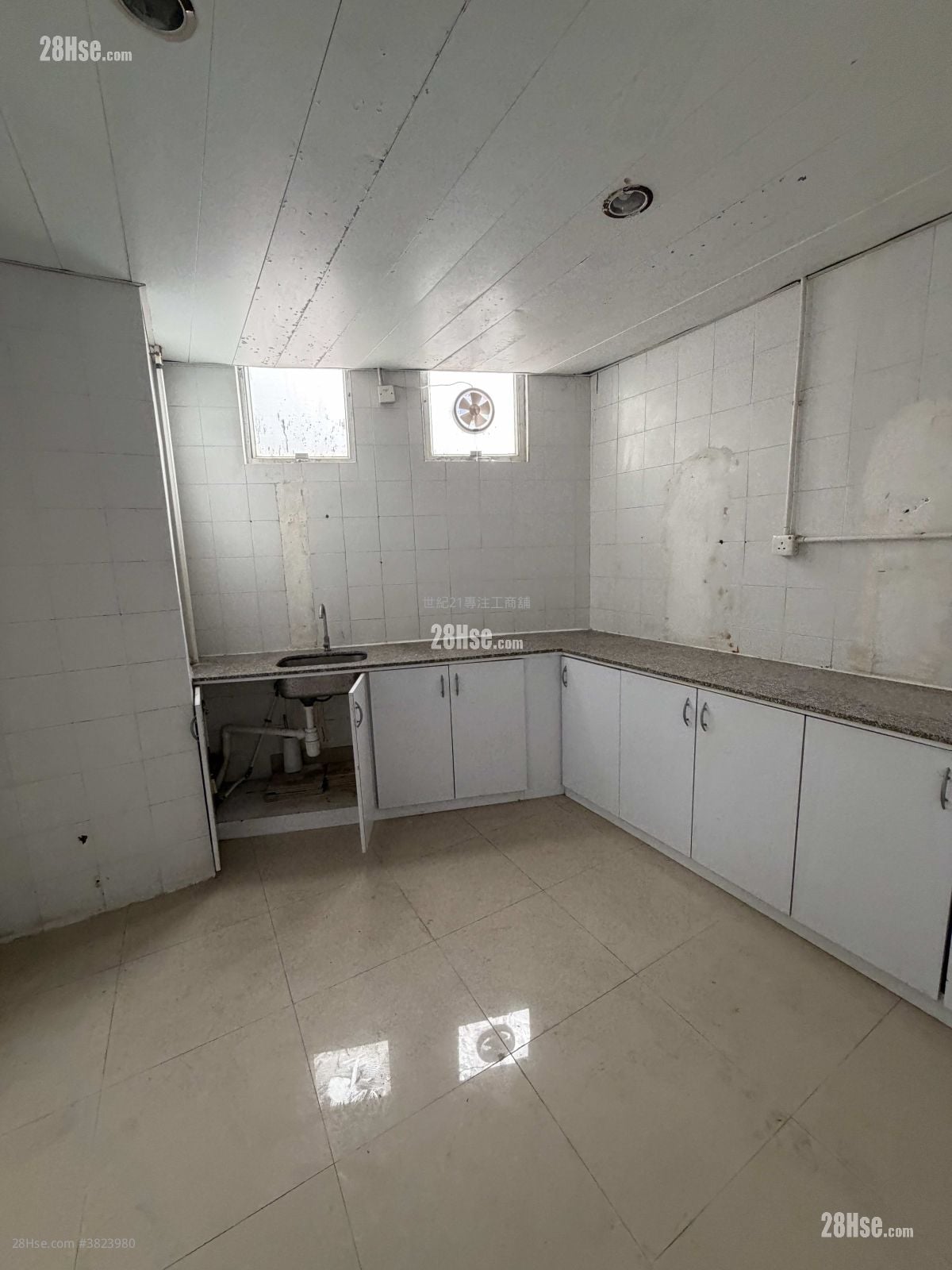 華基工業大廈 租盤