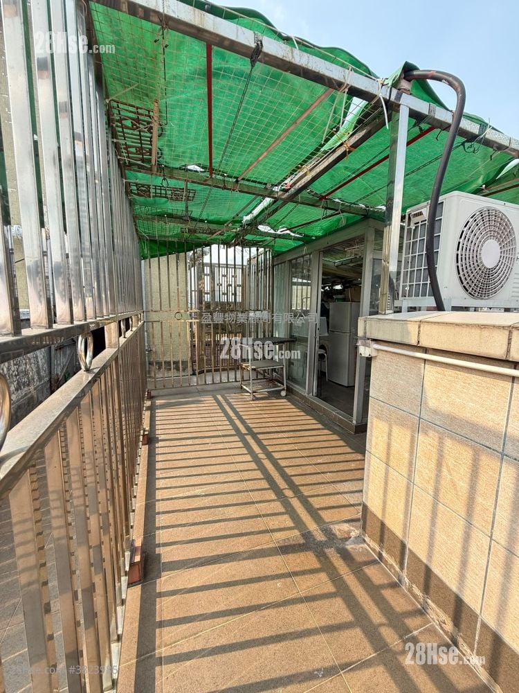 Lockhart House Sell 2 Bedrooms , 1 Bathroom 552 ft²