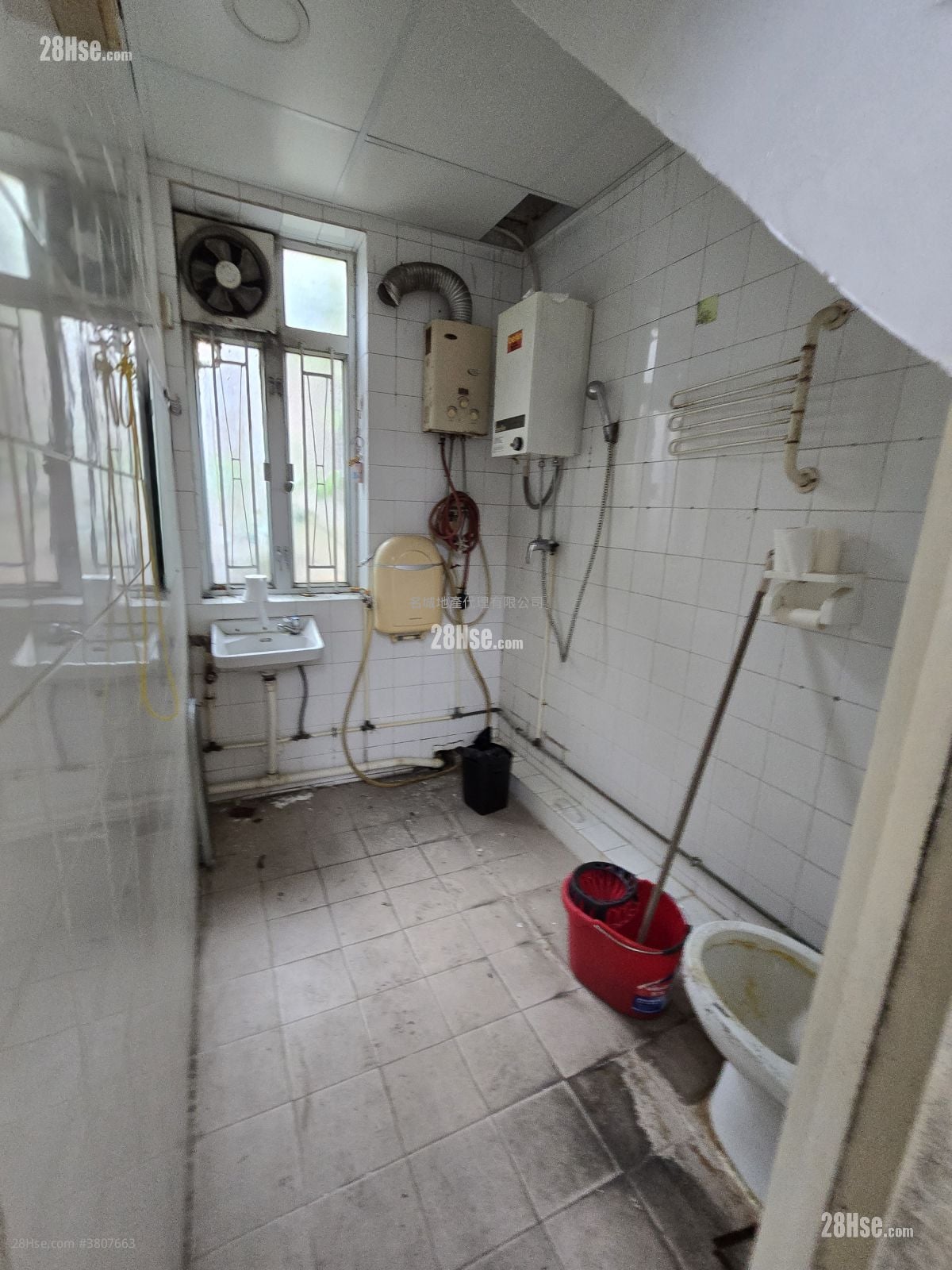 Village Sell 4 Bedrooms , 2 Bathrooms