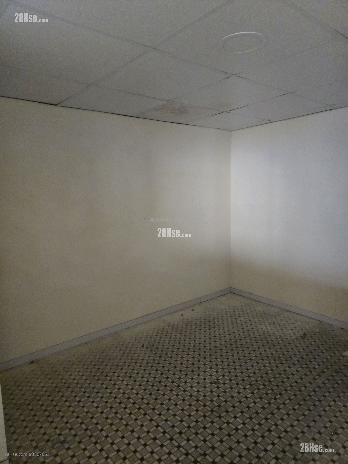 Village Sell 4 Bedrooms , 2 Bathrooms