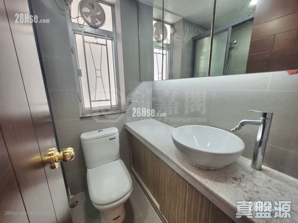 南丰新邨 售盘 2 房 , 1 浴室 391 平方尺