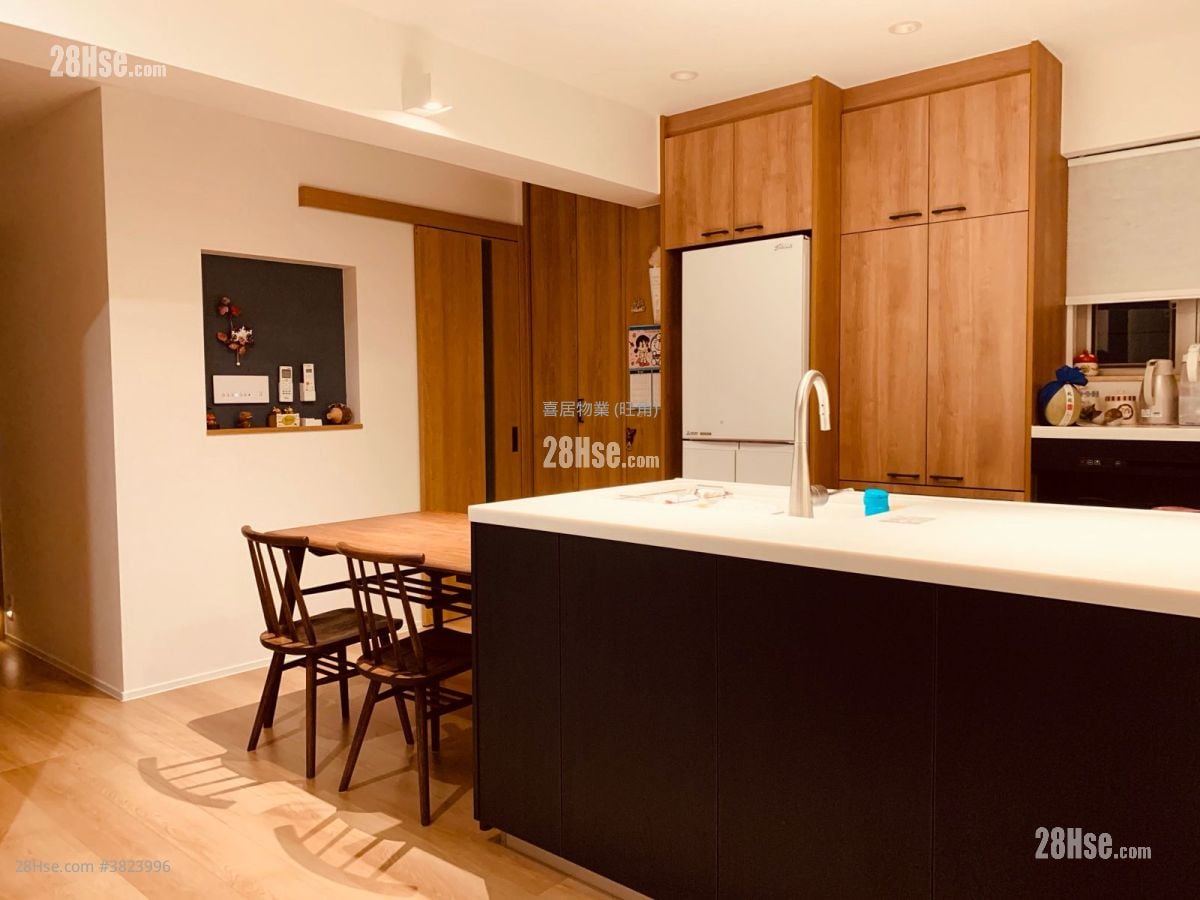 麗晶樓 售盤 2 房 , 1 浴室 698 平方呎