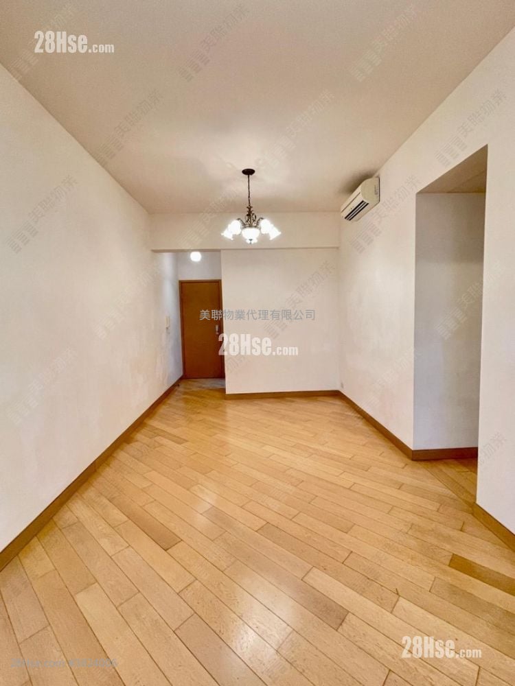 The Wings Sell 3 Bedrooms , 3 Bathrooms 872 ft²