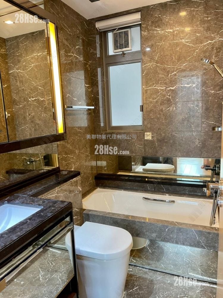 The Wings Sell 3 Bedrooms , 3 Bathrooms 872 ft²