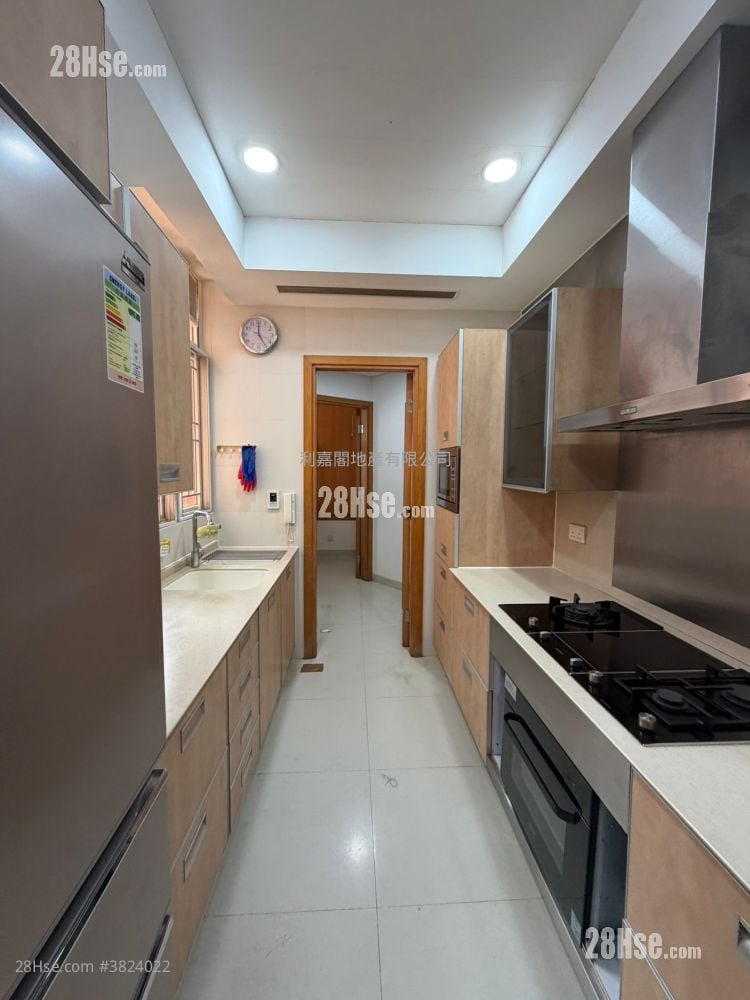 The Grandville Sell 4 Bedrooms 1,322 ft²