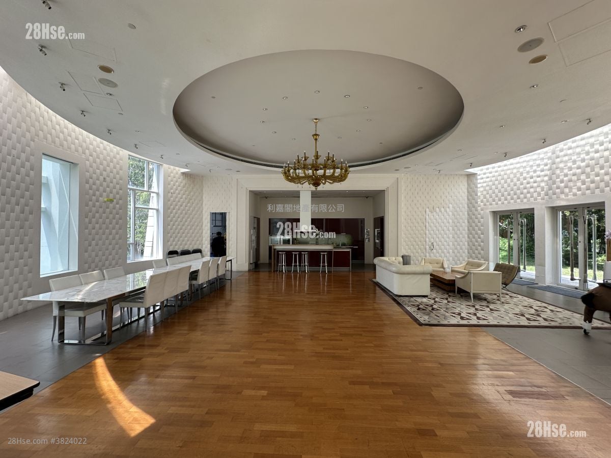 The Grandville Sell 4 Bedrooms 1,322 ft²