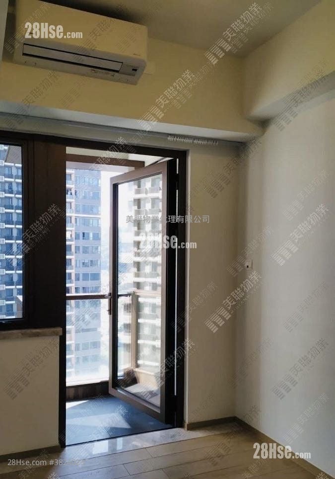 Lp6 Sell 1 Bedroom , 1 Bathroom 305 ft²