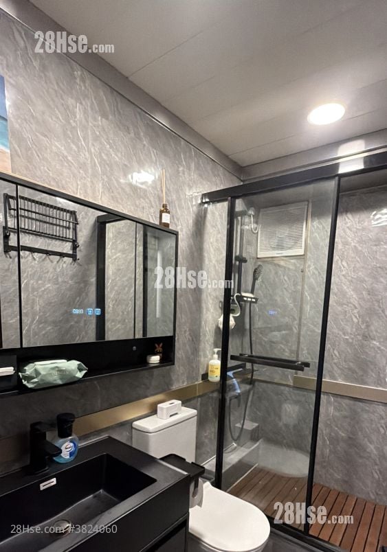 浴室: 怡安閣 售盤 3 房 , 2 浴室 771 平方呎