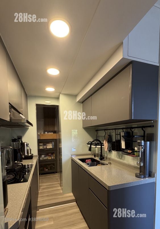 廚房: 怡安閣 售盤 3 房 , 2 浴室 771 平方呎