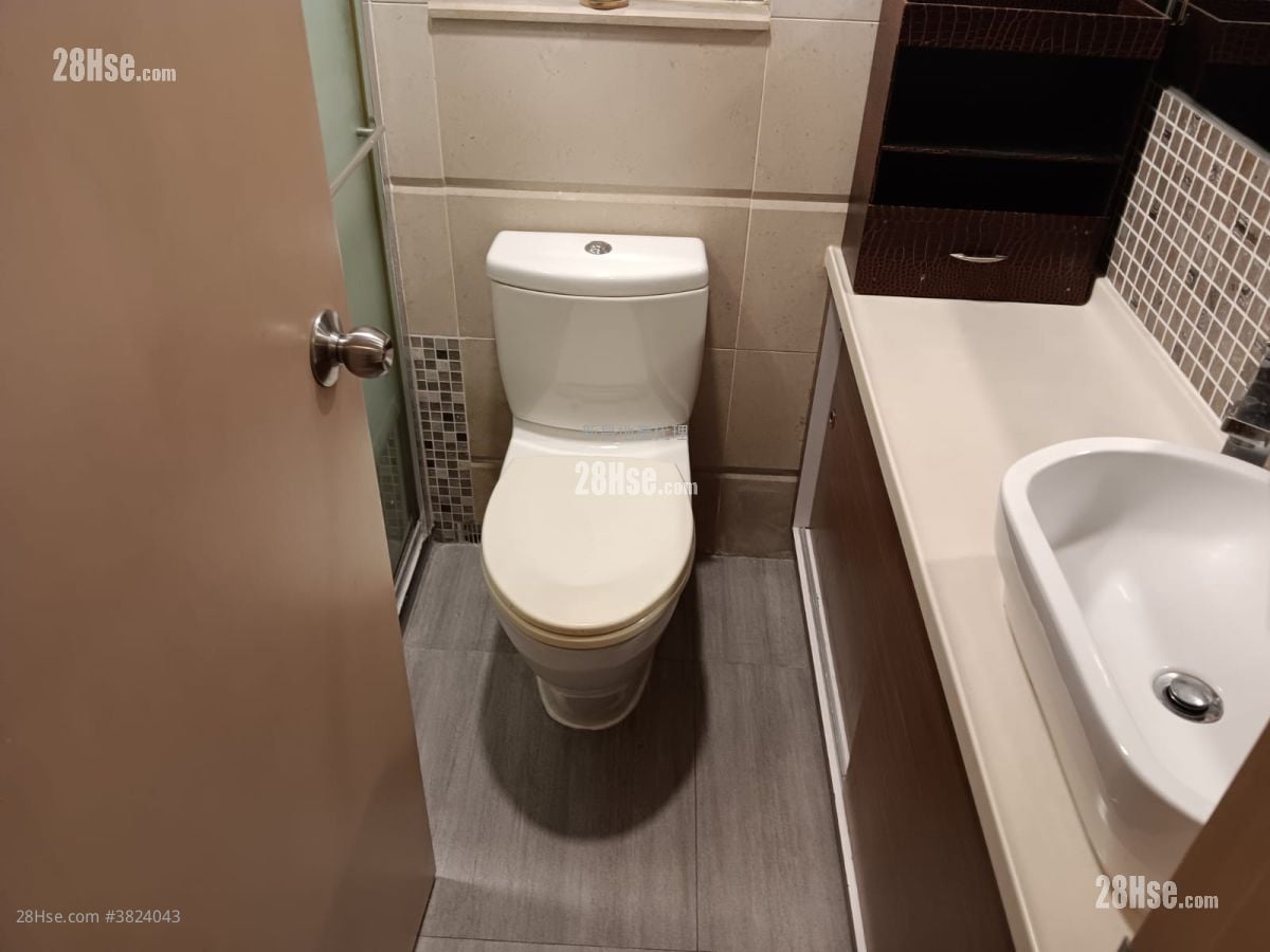 柏丰28 租盘 2 房 , 1 浴室 456 平方尺