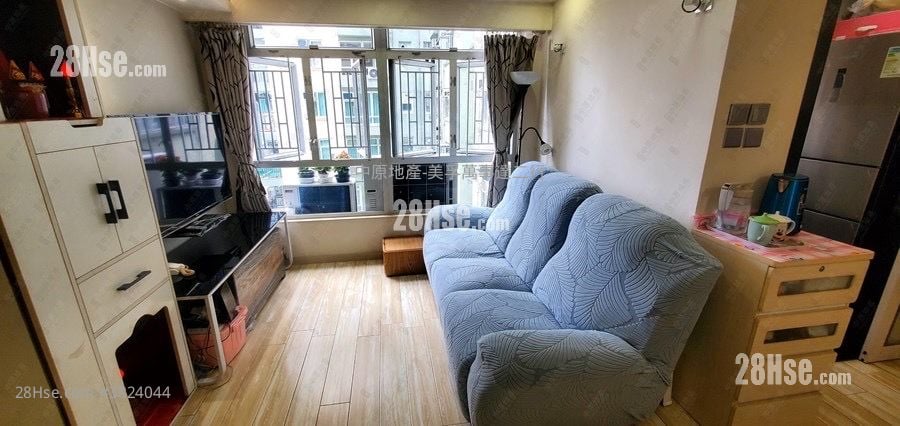 Mei Foo Sun Chuen Sell 3 Bedrooms 597 ft²