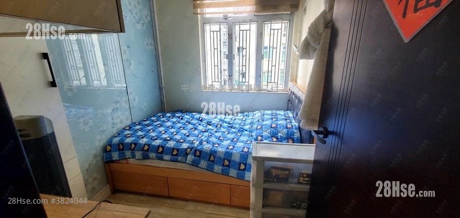 Mei Foo Sun Chuen Sell 3 Bedrooms 597 ft²